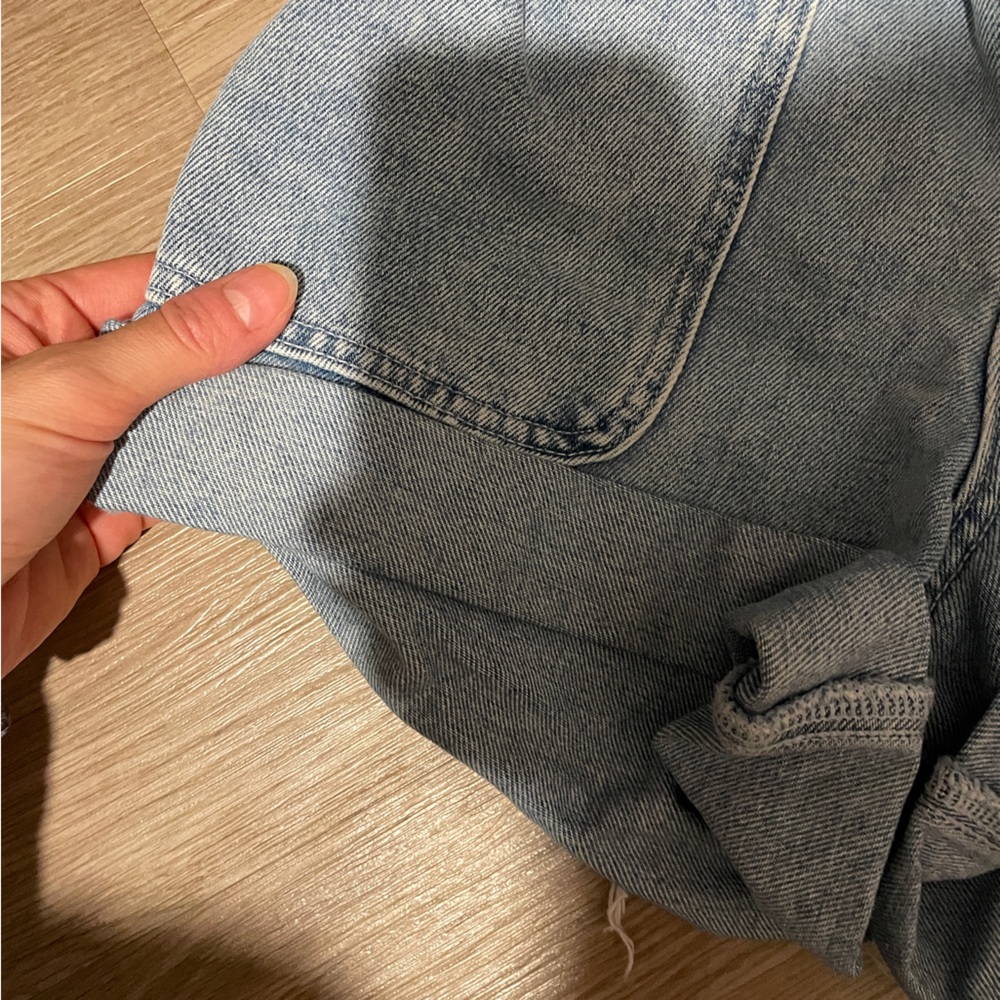 Zara Denim Paperbag Shorts - Picture 3 of 7